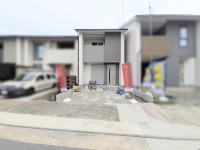  駐車2台可能！
松尾小学校まで徒歩3分！
南向き！日当たり良好◎