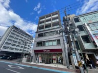 阪急長岡天神駅徒歩２分★
お買い物も便利な立地★