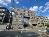 高級感のあるマンションです★ EV・オートロック★生活便利★