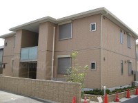 カウンターキッチン、エコキュート★
駅まで徒歩8分の築浅物件★