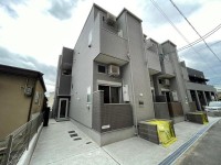 2022年完成の築浅アパートです★
ロフト付き★ネット無料です!