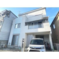 駐車スペース2台分あり★
ファミリー様いかがですか？