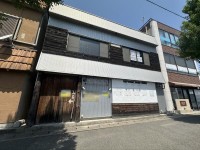  視認性良好★飲食店相談可★北側に物置スペースあり★