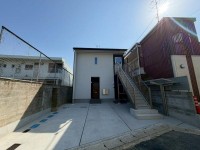  西向日駅まで徒歩3分の新築物件★
嬉しいインターネット無料です！