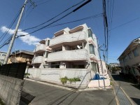  ペット飼育可です★（但し家賃3000円ＵＰ）
駅近く買い物便利！