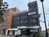  駅前テナント募集中★
飲食相談可能、現状渡しです！